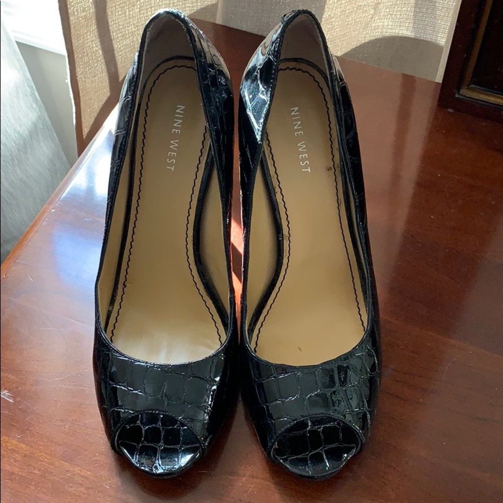 Alligator black patent peep toe heels